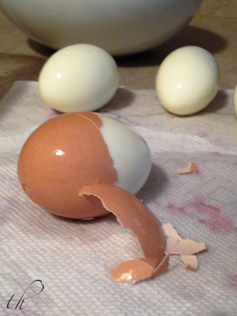 Peeling Eggs